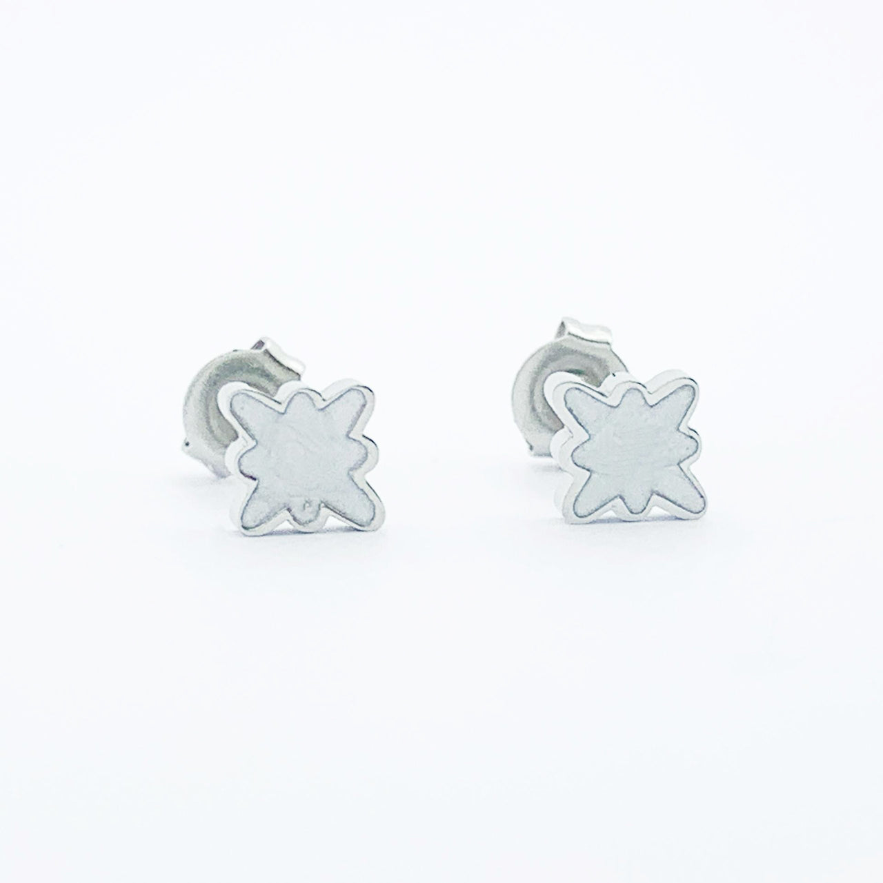 Pearlescent Compass Studs